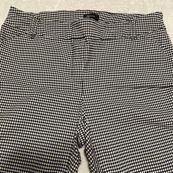 Reitmans Plus Size Gingham Pants - Picture 4 of 6